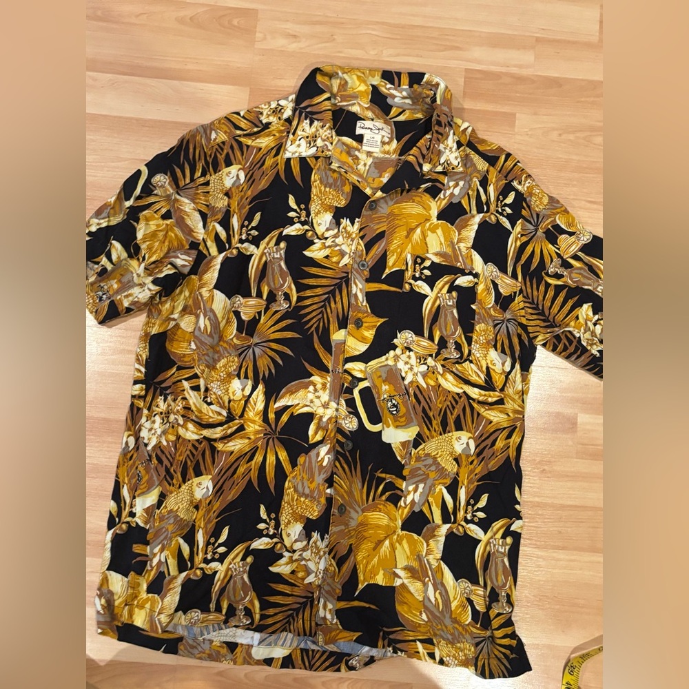Panama Jack Tropical Black‎ and Gold Hawaiian Shirt